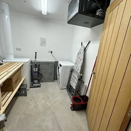 Converted Barn With Hot Tub, The Hayloft. Carnforth Extérieur photo